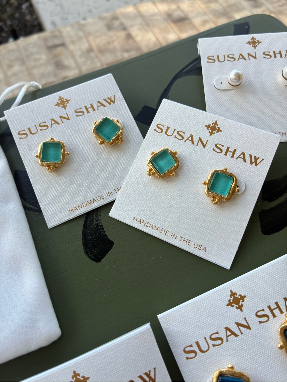 Susan Shaw Charlotte Stud Earrings! - Picture 2 of 13